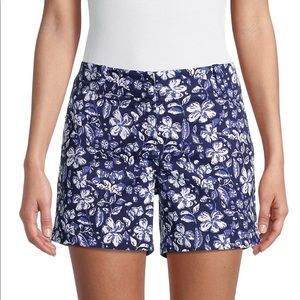 Vineyard Vines Hibiscus Floral 5” Every Day Shorts